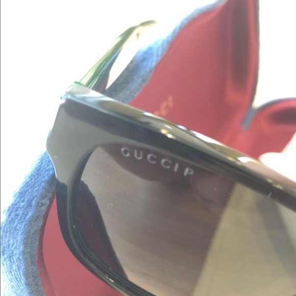 Gucci polarized shades. - Picture 2 of 6